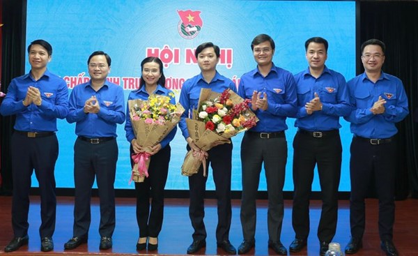 Bầu bổ sung ông Nguyễn Minh Triết và bà Nguyễn Phạm Duy Trang làm Bí thư Trung ương Đoàn