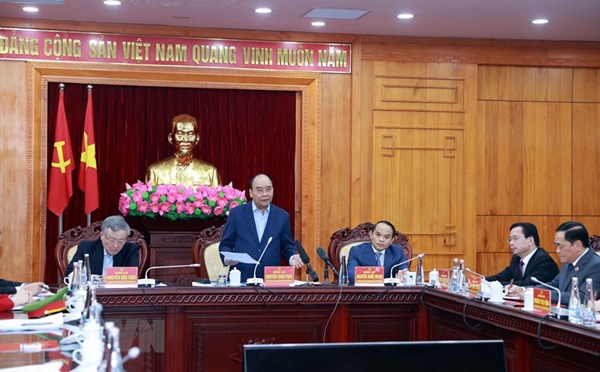 Chủ tịch nước Nguyễn Xuân Phúc thăm, làm việc tại Lạng Sơn