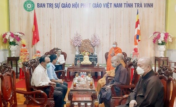 Trà Vinh: MTTQ tỉnh thăm, chúc mừng Giáo hội Phật giáo Việt Nam