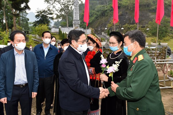 Thủ tướng Phạm Minh Chính tham dự Ngày hội đại đoàn kết với đồng bào các dân tộc tại Pác Bó, Cao Bằng