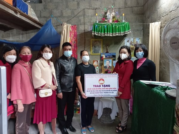 Thừa Thiên - Huế: Hỗ trợ đồng bào giáo dân sửa chữa nhà ở