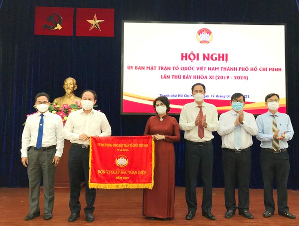 Thành phố Hồ Chí Minh: “Đoàn kết - Dân chủ - Đổi mới - Nghĩa tình” để tiếp tục là lá cờ đầu trong hệ thống Mặt trận 