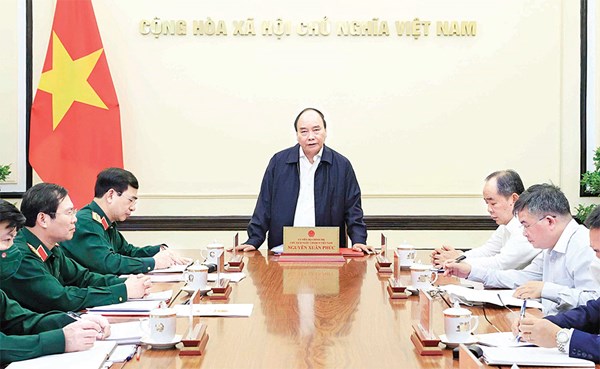Chủ tịch Nước Nguyễn Xuân Phúc chủ trì tổng kết Nghị quyết Trung ương về Chiến lược bảo vệ Tổ quốc trong tình hình mới  