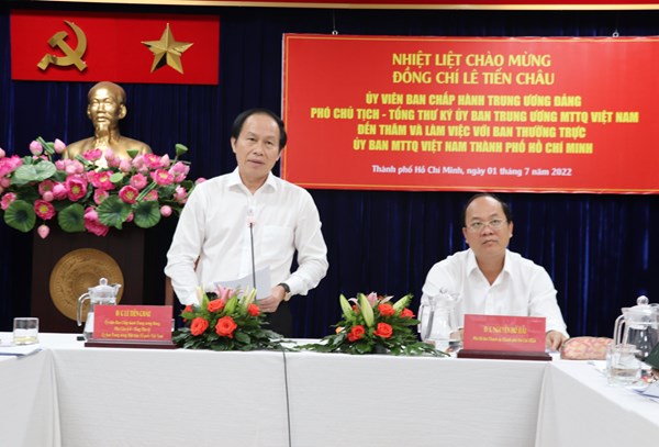 Phó Chủ tịch - Tổng Thư ký Lê Tiến Châu làm việc với Ủy ban MTTQ thành phố Hồ Chí Minh