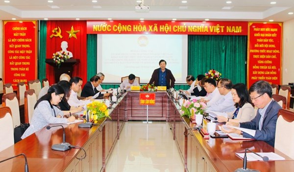 Phó Chủ tịch Nguyễn Hữu Dũng khảo sát việc thực hiện Nghị quyết số 07-NQ/TW và Nghị quyết số 23-NQ/TW của Bộ Chính trị tại Lâm Đồng