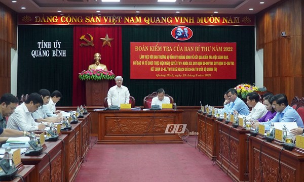 Chủ tịch Đỗ Văn Chiến thông qua dự thảo báo cáo kiểm tra đối với Ban Thường vụ Tỉnh ủy Quảng Bình