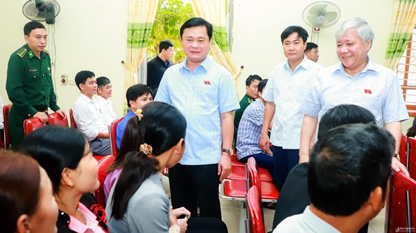 Chủ tịch Đỗ Văn Chiến tiếp xúc cử tri huyện Thanh Chương, tỉnh Nghệ An trước kỳ họp thứ 4, Quốc hội khóa XV 