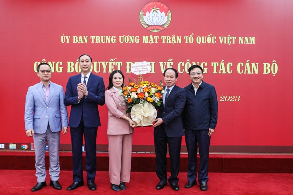 Bà Nông Thị Mai Huyền được bổ nhiệm giữ chức Trưởng Ban Tổ chức – Cán bộ Cơ quan UBTƯ MTTQ Việt Nam