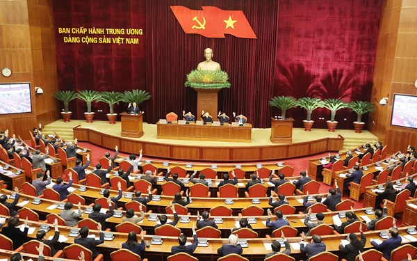 Ban Chấp hành Trung ương Đảng họp cho ý kiến về nguyện vọng thôi giữ các chức vụ, nghỉ công tác của Chủ tịch Nước Nguyễn Xuân Phúc