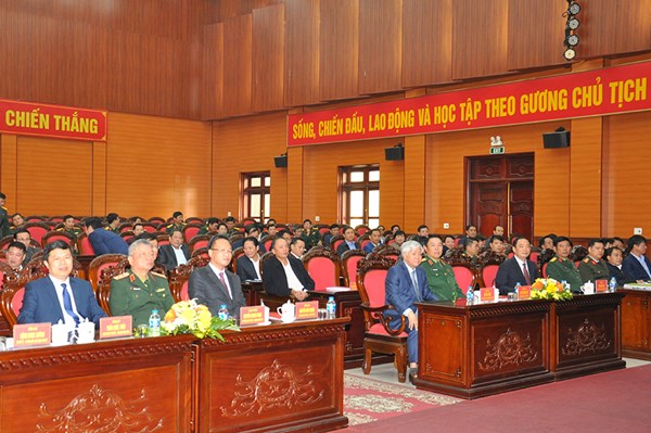Chủ tịch Đỗ Văn Chiến dự Hội nghị tổng kết 10 năm thực hiện Nghị quyết Trung ương 8 khóa XI tại Hưng Yên