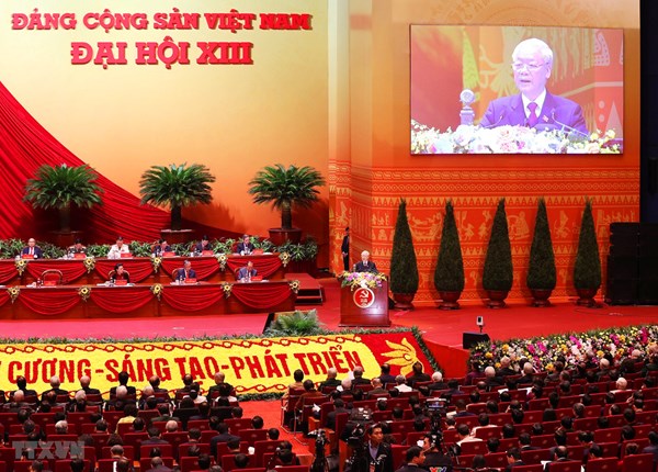 Tổng kết các phương pháp tiếp cận để tiếp tục phát triển lý luận về chủ nghĩa xã hội và con đường đi lên chủ nghĩa xã hội ở Việt Nam*