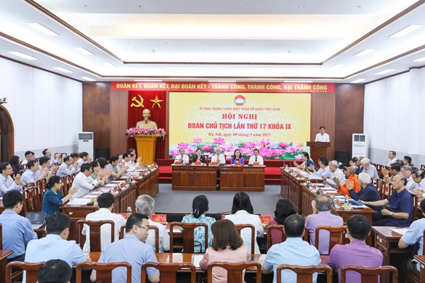 Giải pháp hoàn thiện cơ chế, chính sách nhằm phát huy vai trò của MTTQ Việt Nam thực hiện đường lối của Đảng về đại đoàn kết toàn dân tộc trong tình hình mới
