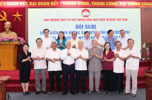 Nguyên lãnh đạo MTTQ Việt Nam góp ý xây dựng Báo cáo chính trị và sửa đổi Điều lệ MTTQ Việt Nam