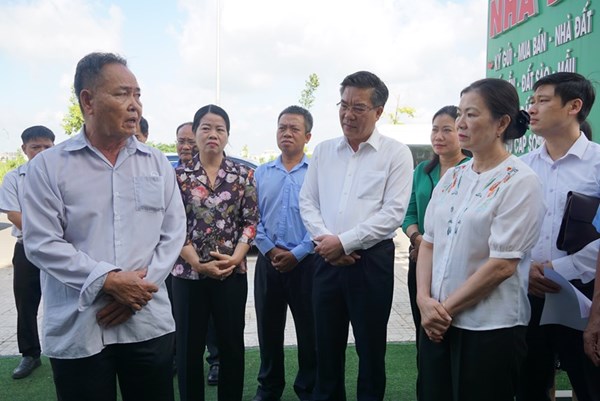 Phó Chủ tịch Trương Thị Ngọc Ánh thị sát khu tái định cư sân bay Long Thành