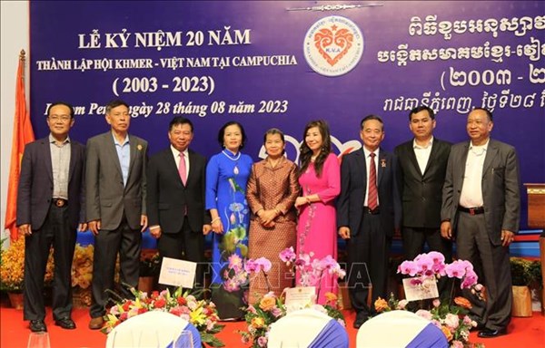 Điểm tựa cho sự phát triển của cộng đồng người gốc Việt tại Campuchia