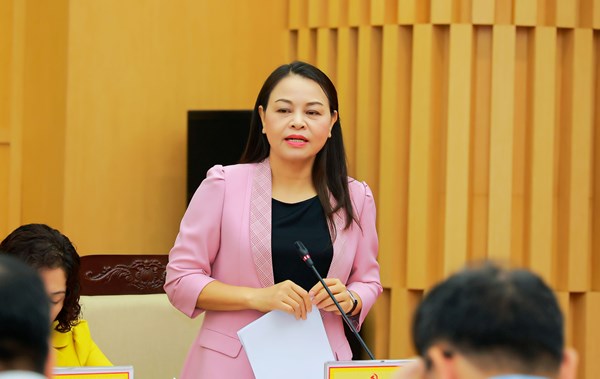 Phó Chủ tịch - Tổng Thư ký Nguyễn Thị Thu Hà khảo sát việc thực hiện Quyết định 218 của Bộ Chính trị tại tỉnh Vĩnh Phúc