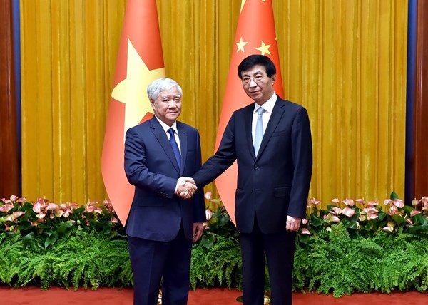 Chủ tịch Đỗ Văn Chiến gửi thư chúc mừng Chủ tịch Chính hiệp Toàn quốc Trung Quốc Vương Hộ Ninh