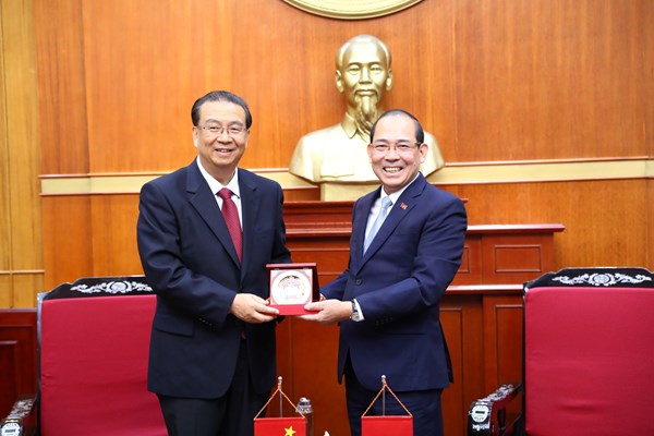 Phó Chủ tịch Hoàng Công Thủy tiếp Đoàn đại biểu Chính hiệp tỉnh Vân Nam, Trung Quốc