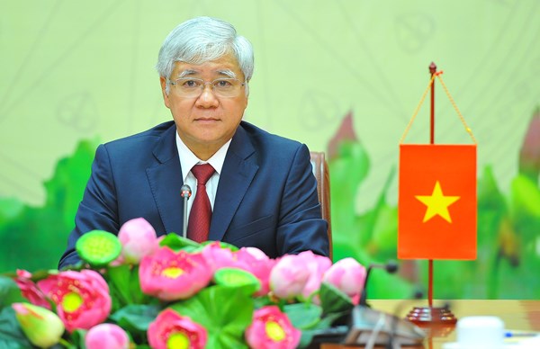 Chủ tịch Đỗ Văn Chiến gửi điện mừng tân Chủ tịch Hội đồng Quốc gia Mặt trận Đoàn kết Phát triển Tổ quốc Campuchia