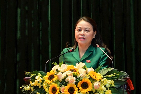 Phó Chủ tịch - Tổng Thư ký Nguyễn Thị Thu Hà tiếp xúc cử tri tại thành phố Tam Điệp, tỉnh Ninh Bình