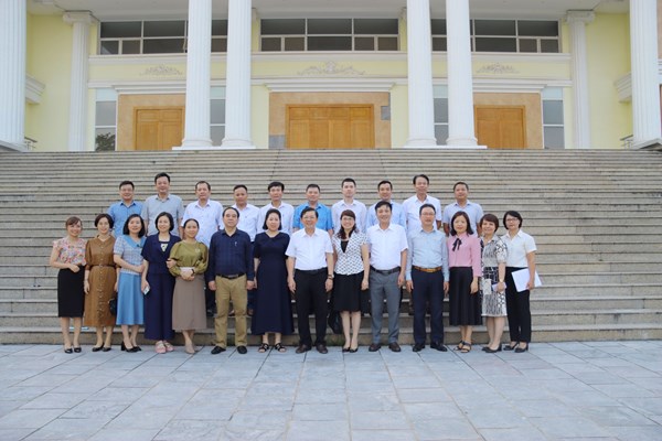 Liên Chi bộ thuộc Đảng bộ Cơ quan Trung ương MTTQ Việt Nam sinh hoạt chuyên đề “Học tập và làm theo tư tưởng, đạo đức, phong cách Hồ Chí Minh”