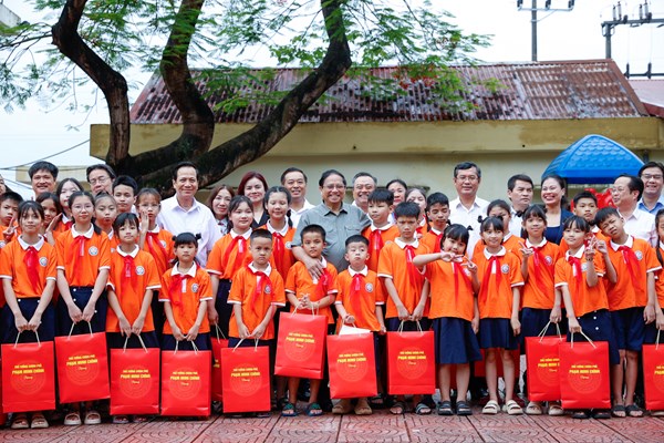 Thủ tướng Phạm Minh Chính: Trẻ em là hạnh phúc của mỗi gia đình, là tương lai của đất nước