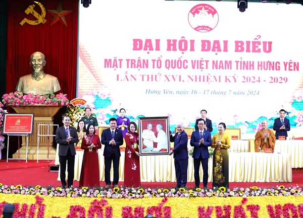 Chủ tịch Đỗ Văn Chiến dự Đại hội đại biểu MTTQ Việt Nam tỉnh Hưng Yên lần thứ XVI, nhiệm kỳ 2024-2029