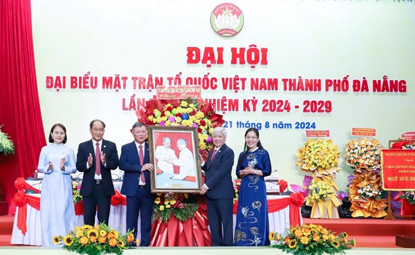 Chủ tịch Đỗ Văn Chiến dự Đại hội đại biểu MTTQ Việt Nam thành phố Đà Nẵng lần thứ XII, nhiệm kỳ 2024-2029