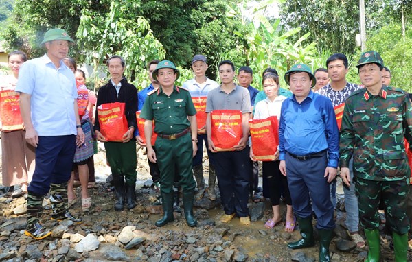 Đoàn công tác của Ban Bí thư Trung ương Đảng kiểm tra công tác phòng, chống, khắc phục hậu quả thiên tai tại Hà Giang