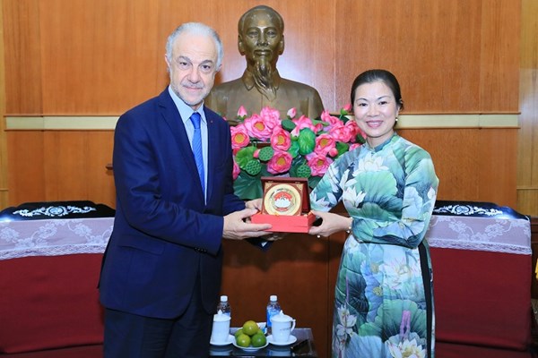 Phó Chủ tịch Trương Thị Ngọc Ánh tiếp đại diện Hội đồng Kinh tế, Xã hội và Môi trường Pháp  ​