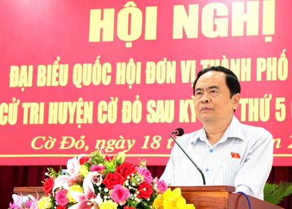 Tăng cường bám sát nhân dân, thường xuyên lắng nghe ý kiến nhân dân