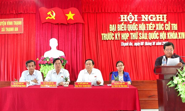 Chủ tịch Trần Thanh Mẫn tiếp xúc cử tri đơn vị TP. Cần Thơ