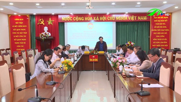 Phó Chủ tịch Nguyễn Hữu Dũng làm việc tại Lâm Đồng