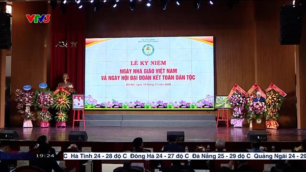 Chủ tịch Đỗ Văn Chiến dự Lễ kỷ niệm ngày Nhà giáo Việt Nam và Ngày hội Đại đoàn kết toàn dân tộc năm 2024 tại Học viện Tài Chính