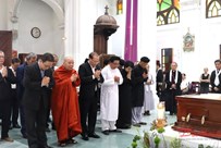 Đoàn lãnh đạo Trung ương MTTQ Việt Nam kính viếng Đức Hồng y Gioan Baotixita Phạm Minh Mẫn