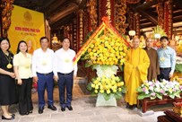 Phó Chủ tịch UBTƯ MTTQ Việt Nam Nguyễn Phi Long thăm, chúc mừng Đại lễ Phật đản năm 2026 – Phật lịch 2570
