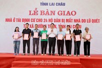 Lai Châu: Bàn giao nhà ở tái định cư cho 24 hộ dân bị mất nhà do lũ quét tại xã Mường Than