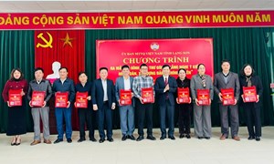 Ủy ban Mặt trận Tổ quốc Việt Nam tỉnh Lạng Sơn thực hiện thí điểm mô hình hòm thư góp ý "Lắng nghe ý kiến Nhân dân, tham gia xây dựng Đảng, chính quyền".