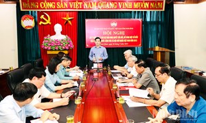 Ủy ban MTTQ Việt Nam tỉnh Ninh Bình lấy ý kiến góp ý vào dự thảo Nghị quyết sửa đổi, bổ sung một số điều của Hiến pháp năm 2013