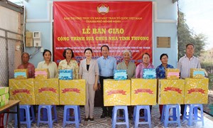 Thành phố Hồ Chí Minh: Chung tay xóa nhà tạm, nhà dột nát
