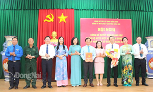 Ủy ban MTTQ Việt Nam tỉnh Đồng Nai công bố các quyết định về công tác tổ chức, cán bộ