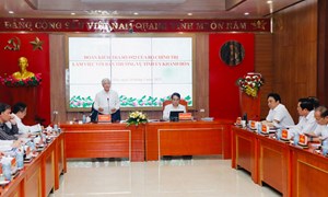 Chủ tịch Đỗ Văn Chiến chủ trì Hội nghị thông qua dự thảo Báo cáo kết quả kiểm tra đối với Ban Thường vụ Tỉnh ủy Khánh Hòa