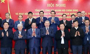 Tiếp tục cuộc đấu tranh phòng, chống tham nhũng, lãng phí, tiêu cực - Nhân tố cốt lõi bảo đảm thành công trong kỷ nguyên vươn mình của dân tộc