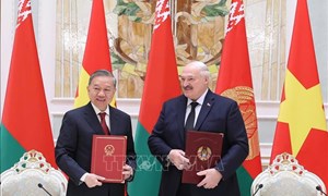 Tuyên bố chung về việc thiết lập quan hệ Đối tác Chiến lược giữa Việt Nam và Belarus