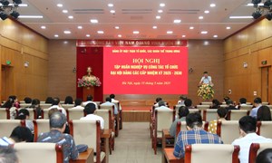 Hội nghị tập huấn công tác tổ chức Đại hội Đảng các cấp tiến tới Đại hội đại biểu Đảng bộ Mặt trận Tổ quốc, các đoàn thể Trung ương, nhiệm kỳ 2025 - 2030