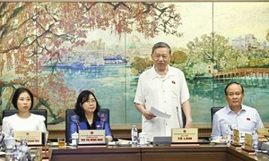 Tổng Bí thư Tô Lâm: Đổi mới căn bản tư duy xây dựng pháp luật, chuyển từ quản lý sang phục vụ