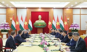 Tổng Bí thư: Việt Nam sẵn sàng là cầu nối giữa Hungary với khu vực Đông Nam Á