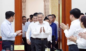 Tăng cường công tác bảo vệ chính trị nội bộ trong quá trình sắp xếp, tinh gọn tổ chức bộ máy của hệ thống chính trị hiện nay