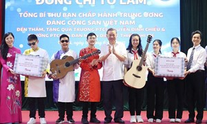 Tổng Bí thư Tô Lâm thăm hai trường học chuyên biệt tại Hà Nội
