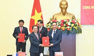 Bí thư Đảng ủy Quốc hội, Chủ tịch Quốc hội Trần Thanh Mẫn chủ trì Hội nghị về công tác cán bộ